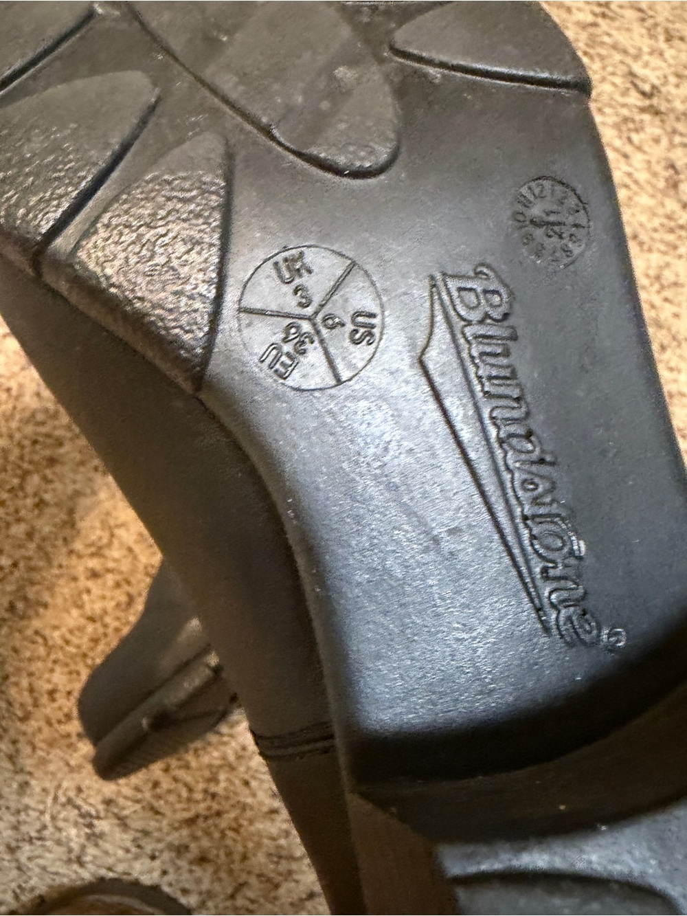 Blundstone Black Leather Women's Chelsea Ankle Boots 6 - Picture 8 of 8